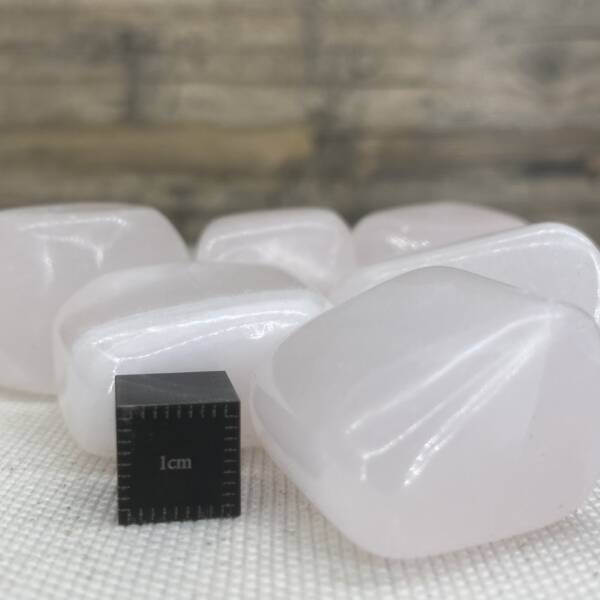 Mangano-calcite polie