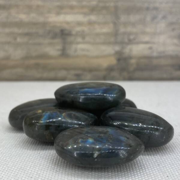 Labradorite Polie