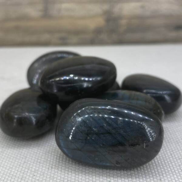 Labradorite Polie