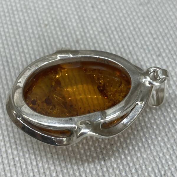 Pendentif en Ambre baltique
