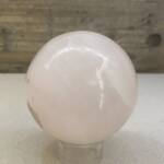 Sphère en Maganocalcite