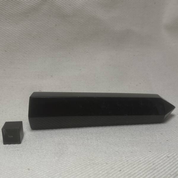 Pointe Obsidienne Dorée Polie