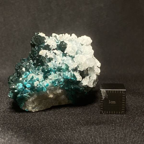 Dioptase avec Calcite