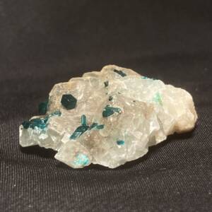 Calcite avec Dioptase