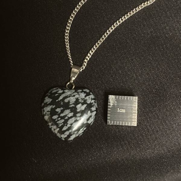 Pendentif en forme de cœur en Obsidienne mouchetée
