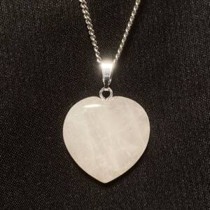 Pendentif en forme de cœur en Quartz rose