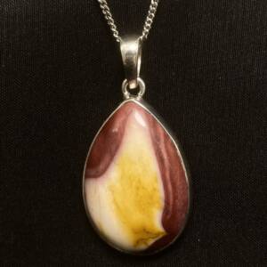 Pendentif en Jaspe Mookaite