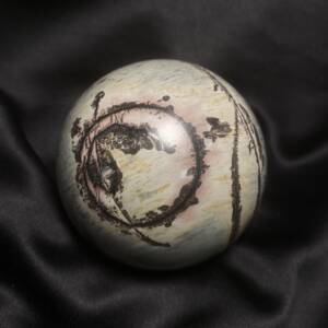 Sphère Pierre Paysage