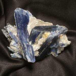 Cyanite
