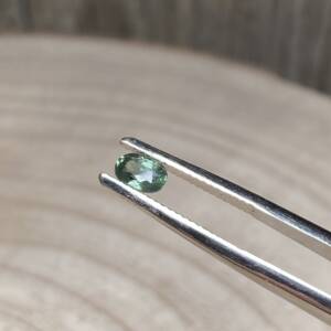 SAPHIR Vert Taillé du Sri Lanka