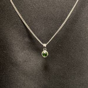 Pendentif en Chrome Diopside