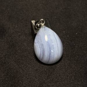 Pendentif Calcédoine Bleue