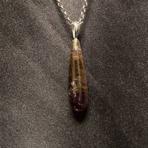 Pendentif en Améthyste Cacoxénite