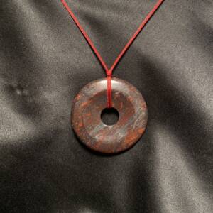 Pendentif donut en Œil de Fer