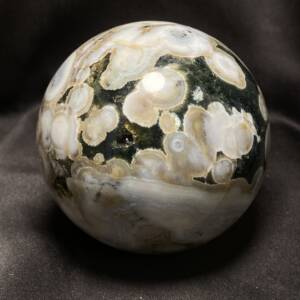 Sphère en Jaspe Orbiculaire