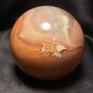 Sphère en Jaspe Polychrome