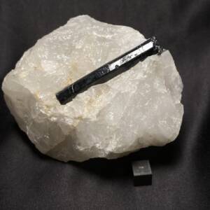 Tourmaline dans Quartz